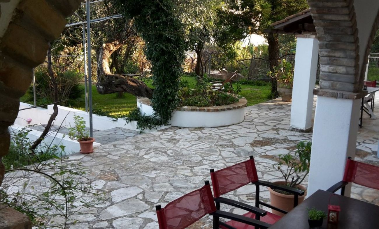 Gina Studios 3*