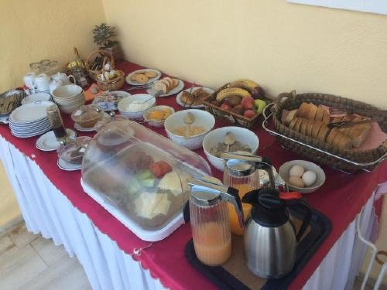 Hotel Regina Corfu 3*
