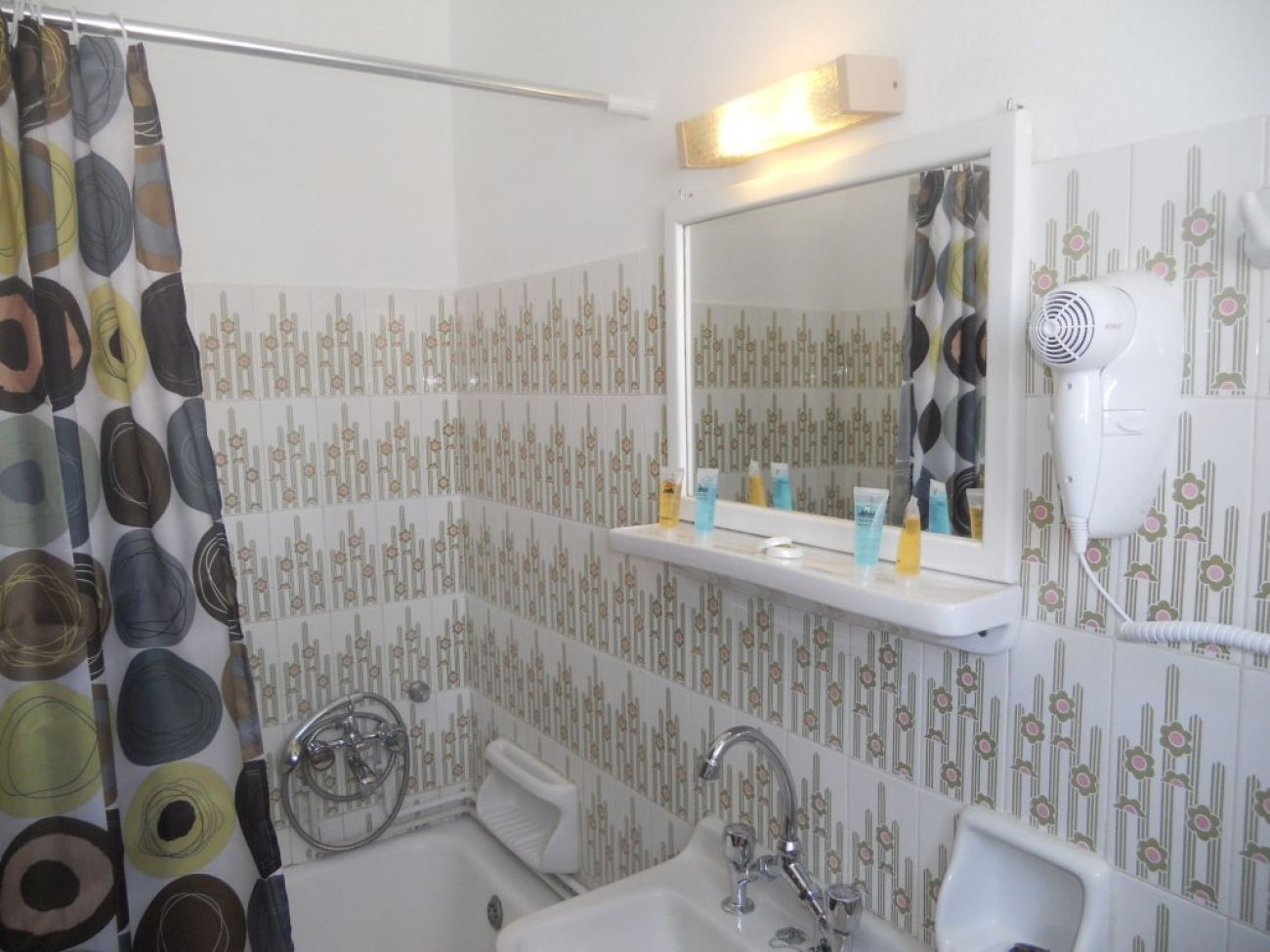 Elli Marina Studios & Apartments