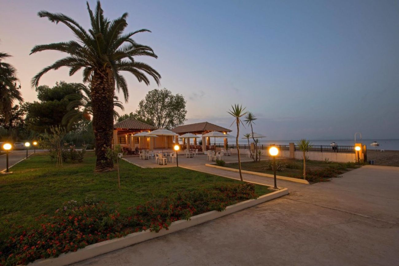 Island Beach Resort 3*