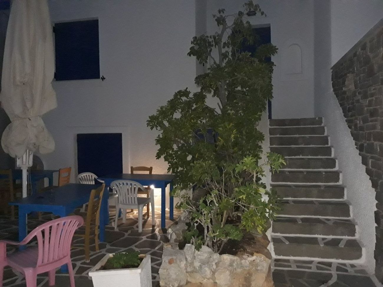 Holidays in Paros 2*