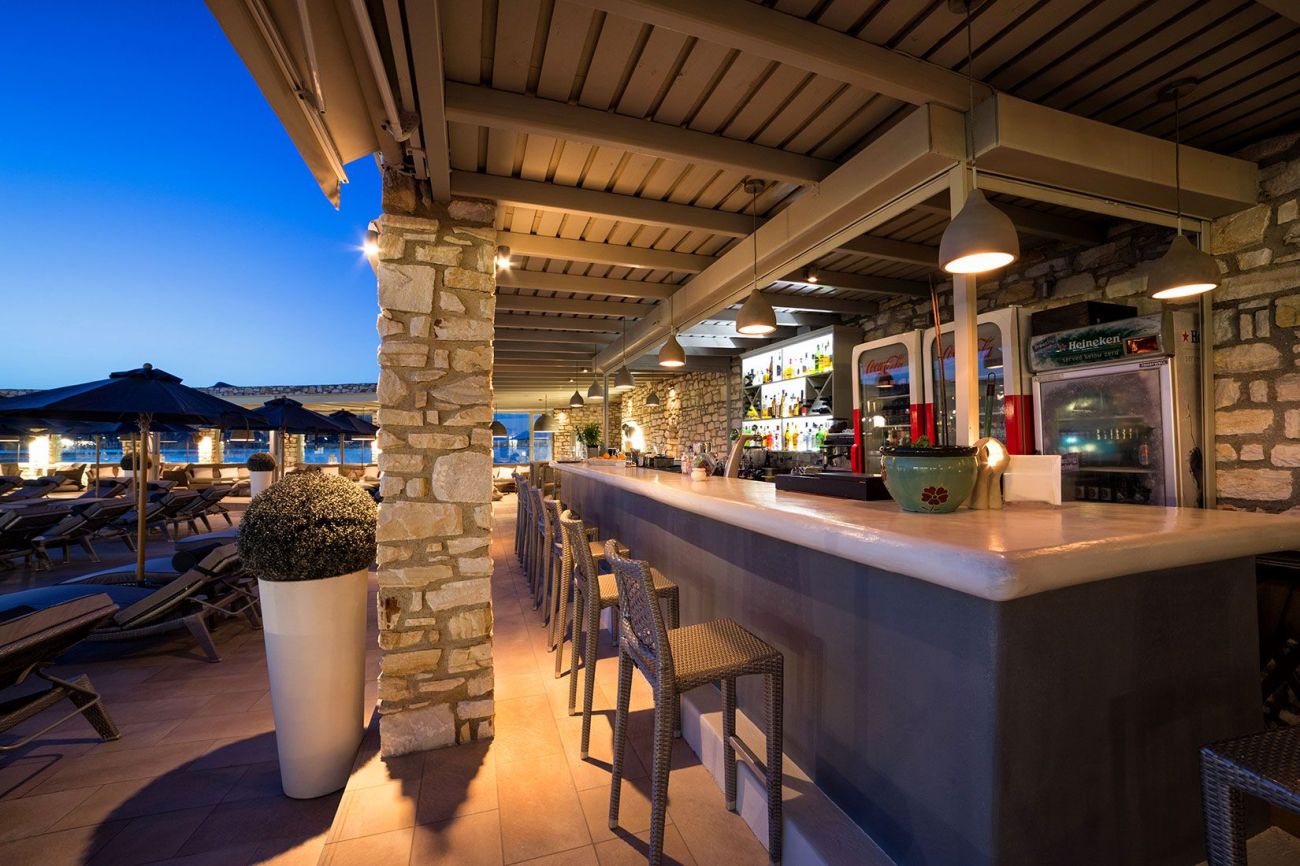 Saint Andrea Paros Seaside Resort 4*