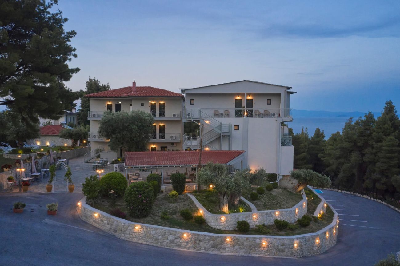 Mirabilia Boutique Hotel 3*
