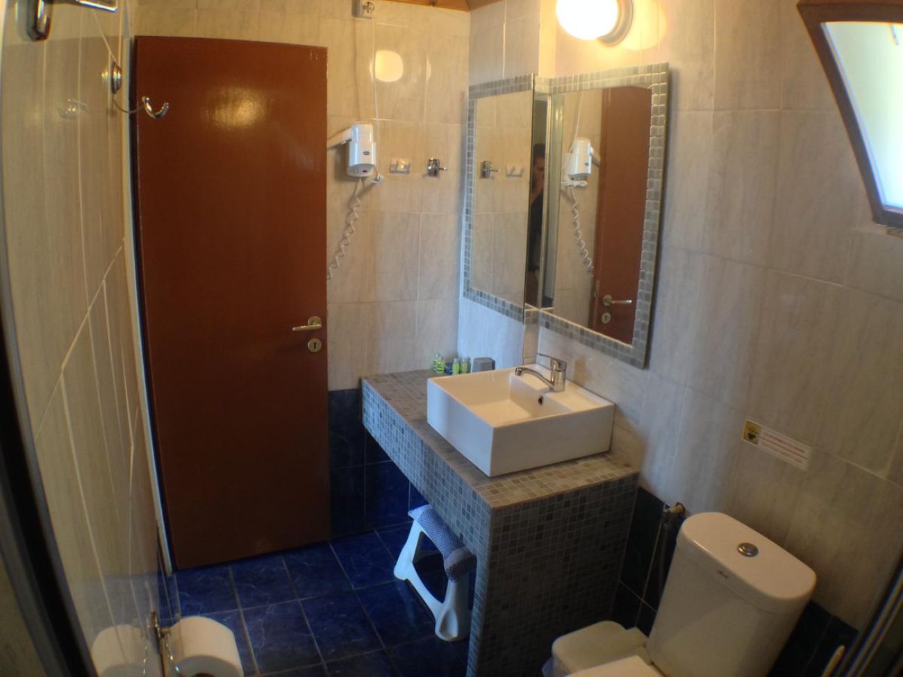 Politia Hotel 3*