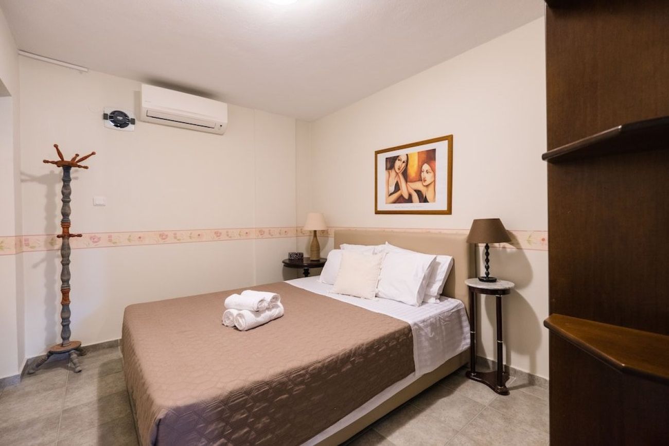 Blue Crystal Villa 3*
