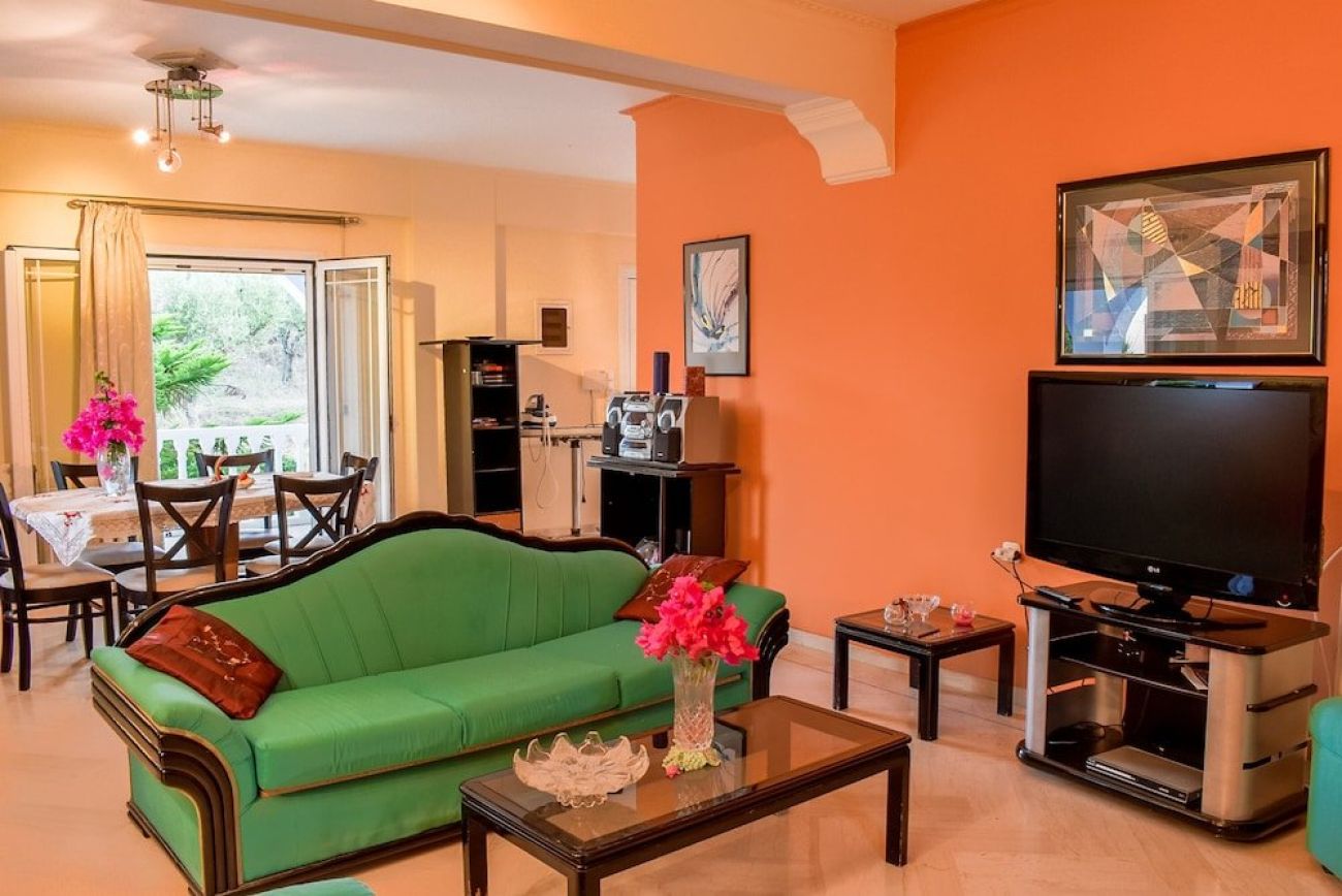 Vicky's Village House 3*