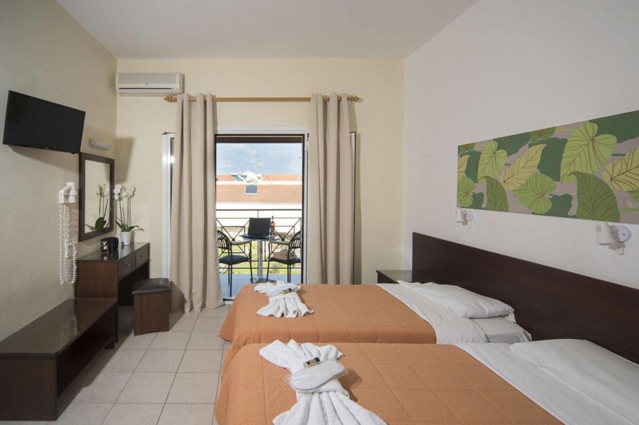 Metaxa Apartments