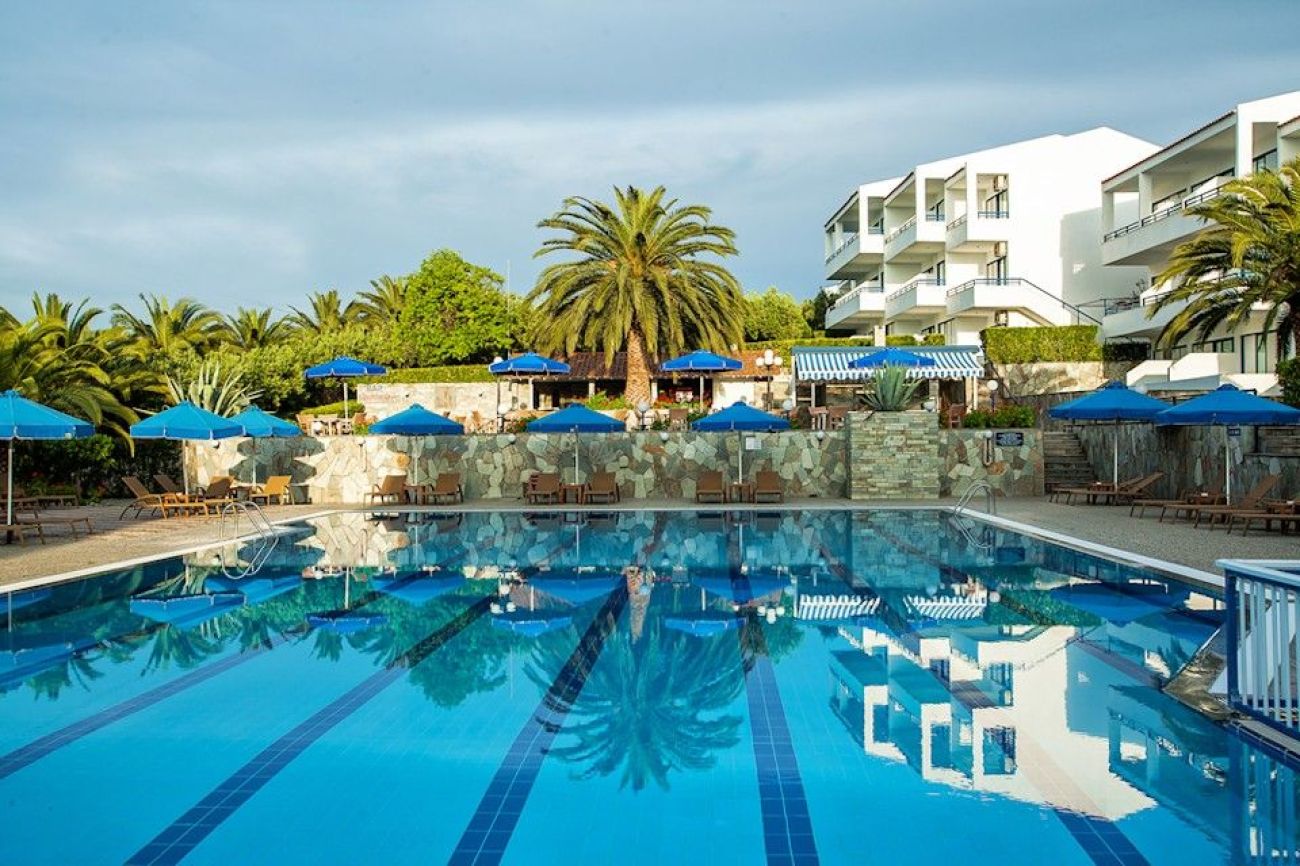 Port Marina Hotel 3*