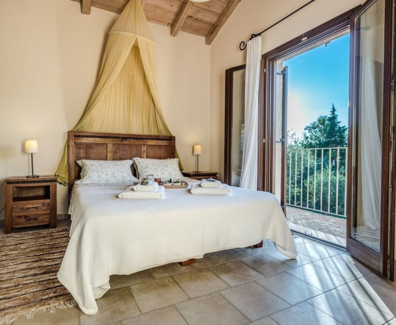 Mastrogiannis Villa Dafne 3*
