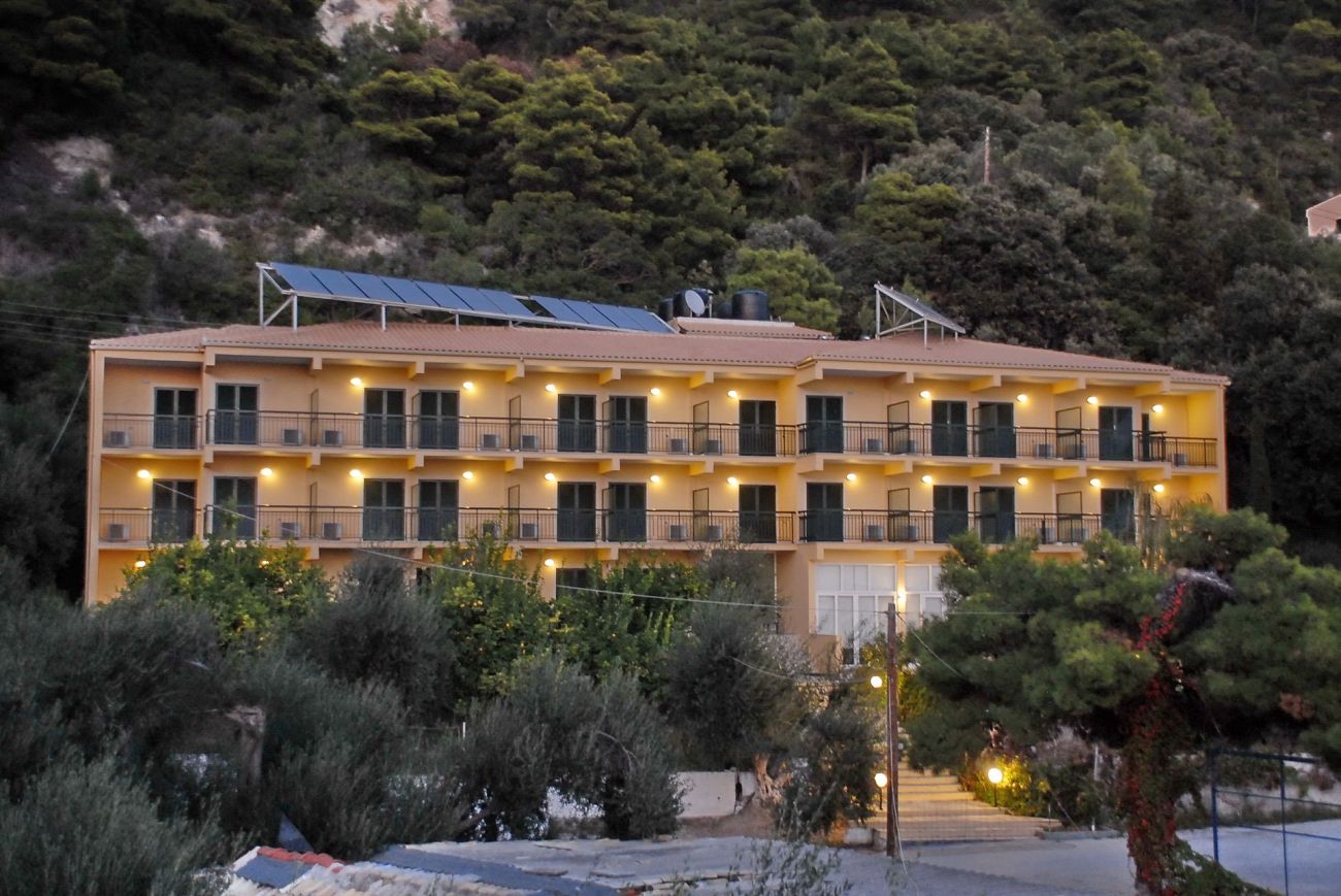 Glyfada Beach Hotel Corfu 3*