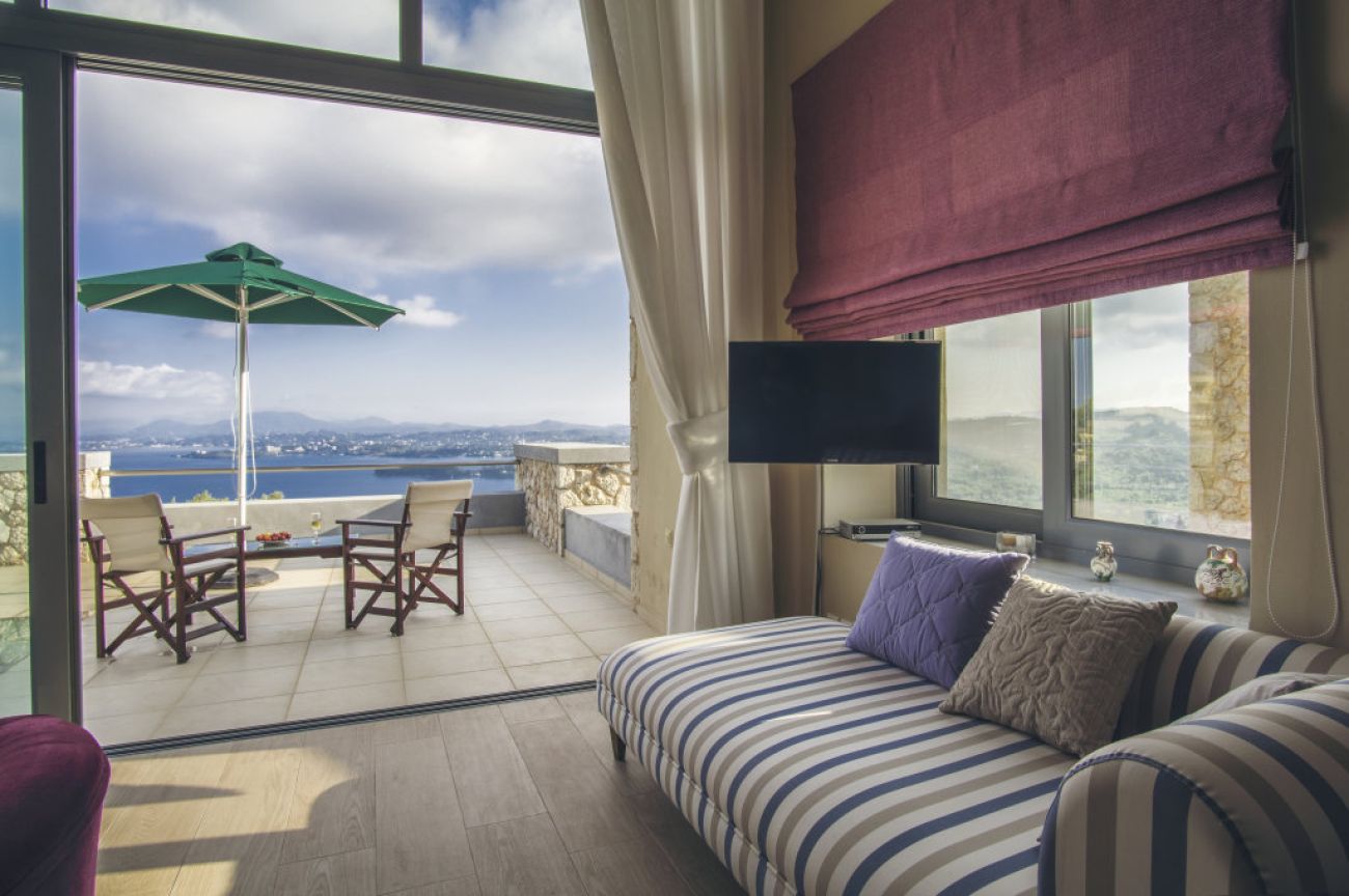 KASTRAKI EPAVLIS Villa 4*