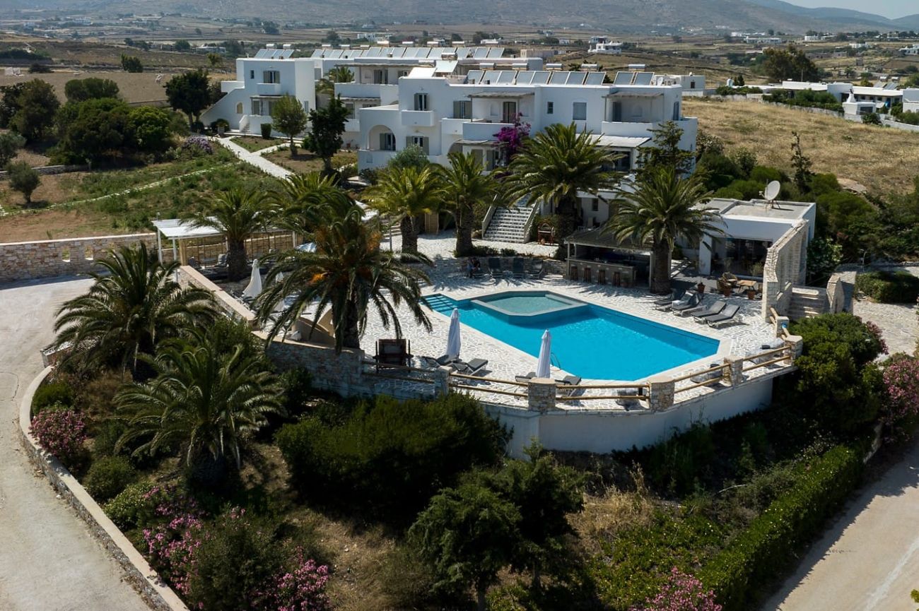 Albatross Hotel Paros 3*