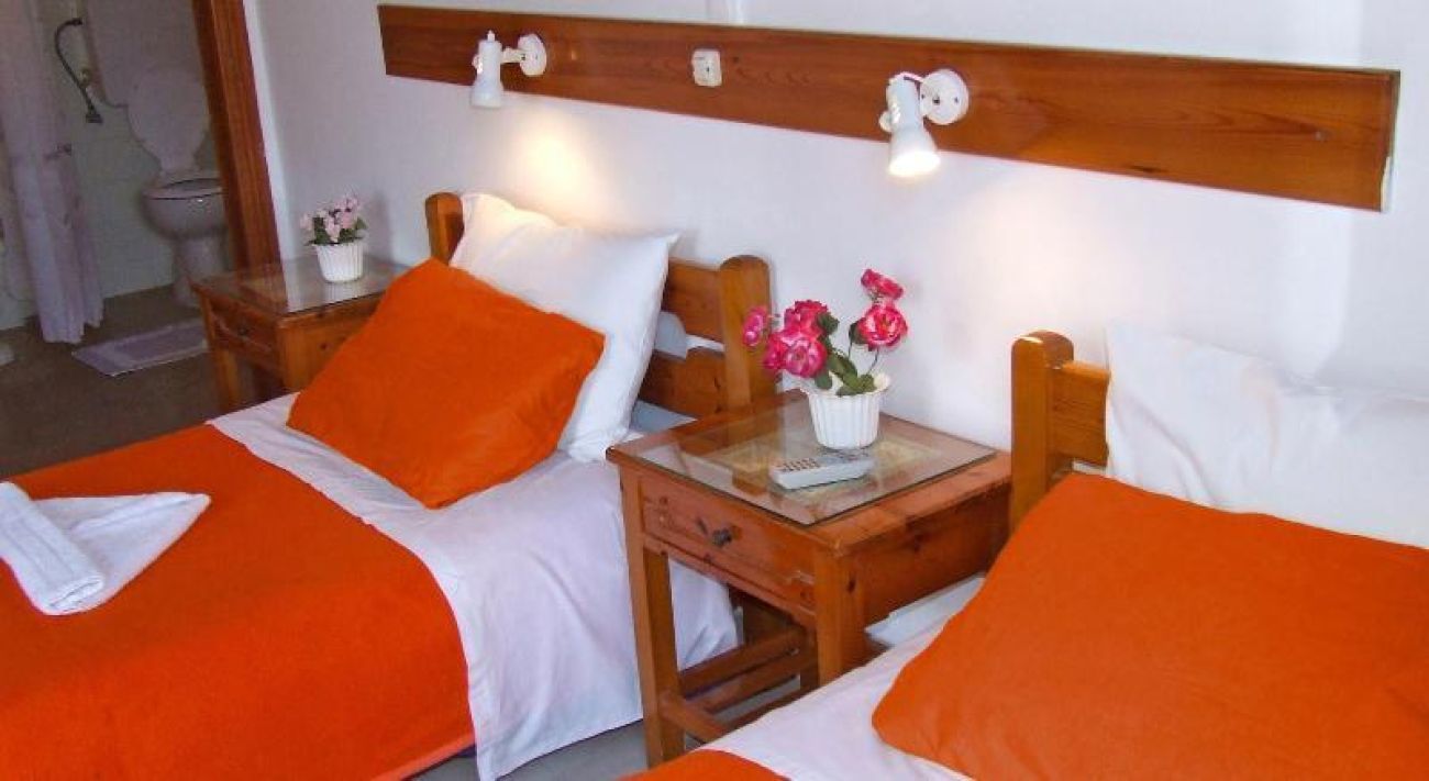 Eleftheria Rooms 3*