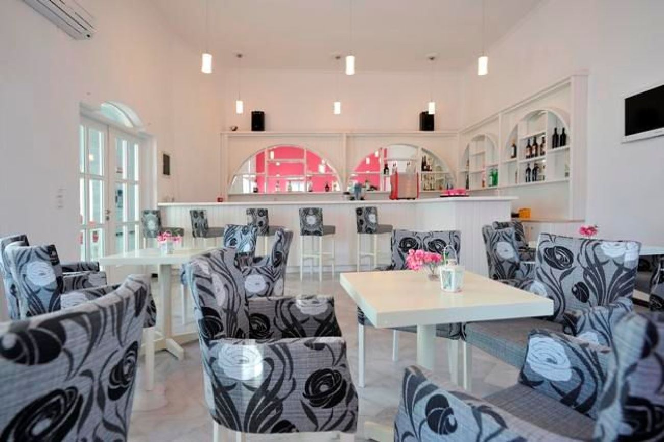 Narges Hotel 4*