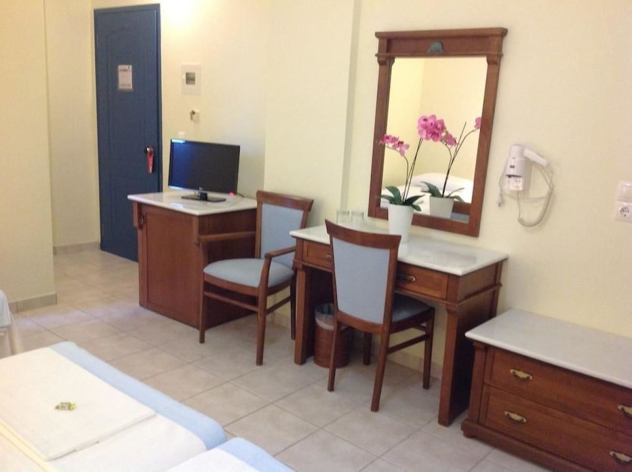 Florena Hotel 2*