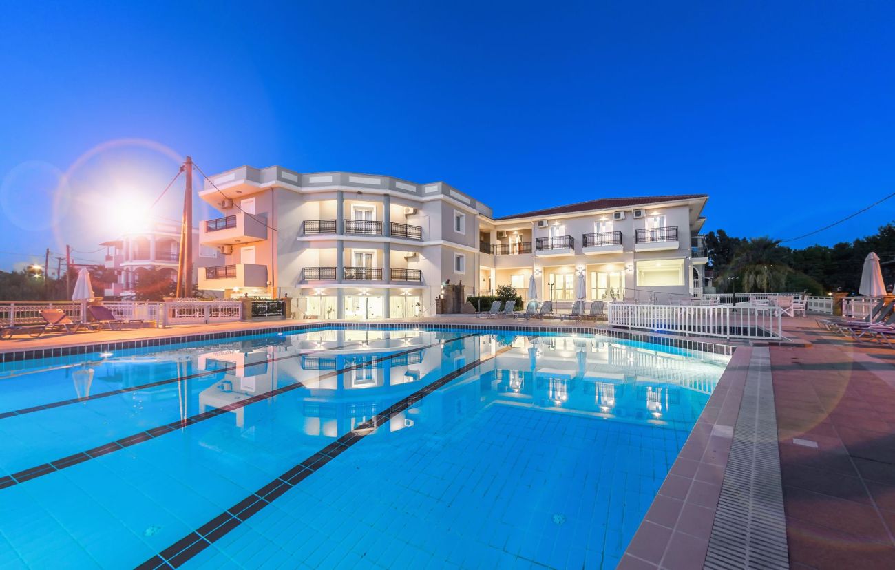 Karras Hotel Zakynthos 4*