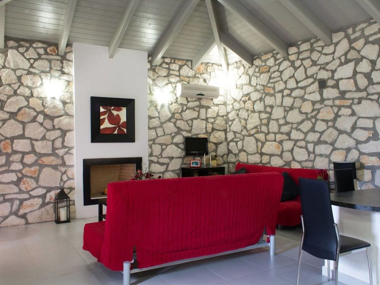 Agrilia Hotel 3*