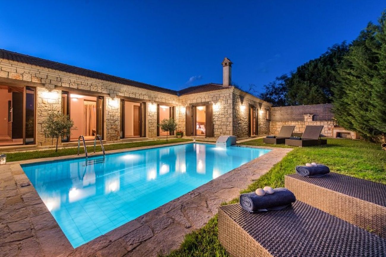 Astarte Villas 5*