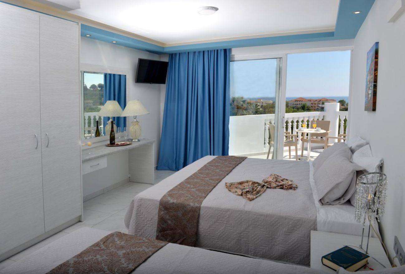 Callinica Hotel 2*