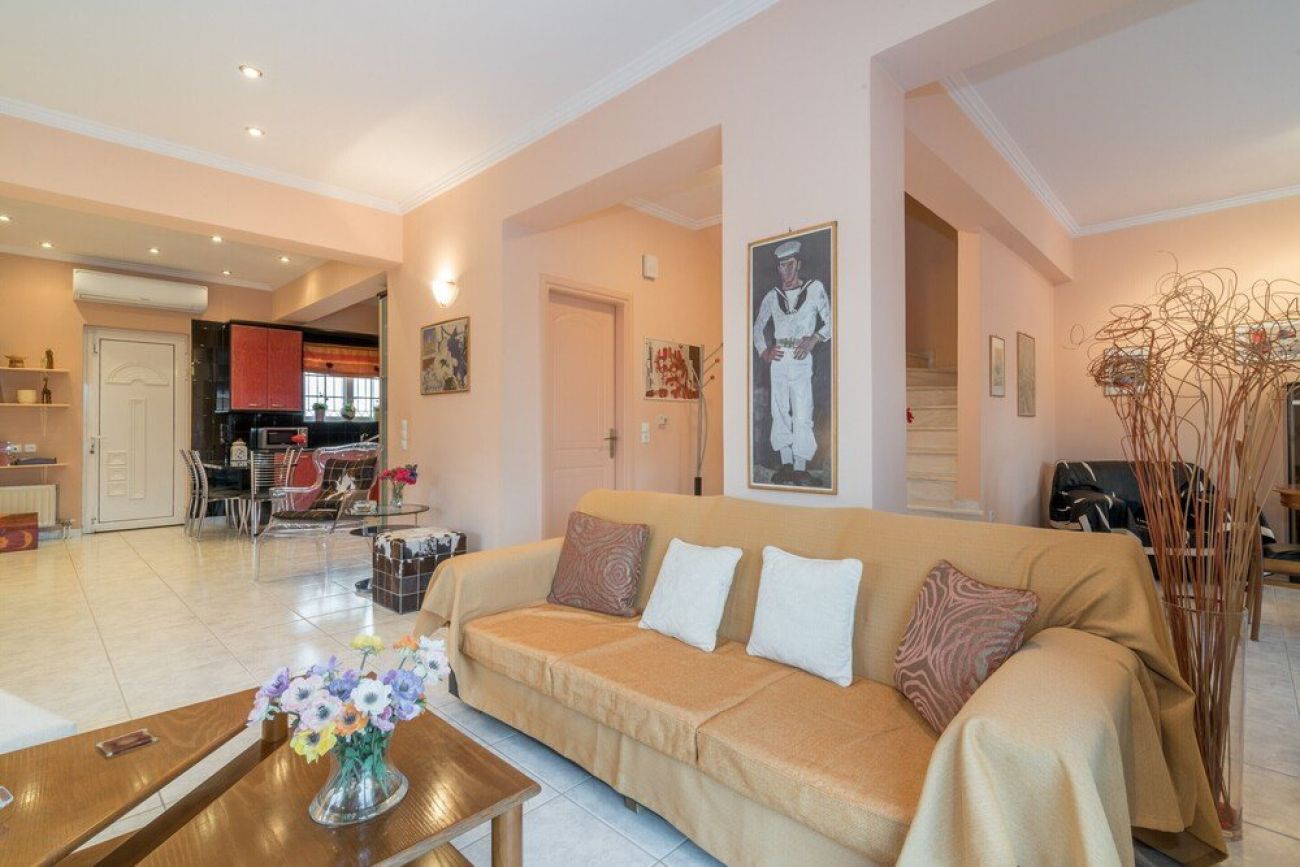 Villa Status 4*