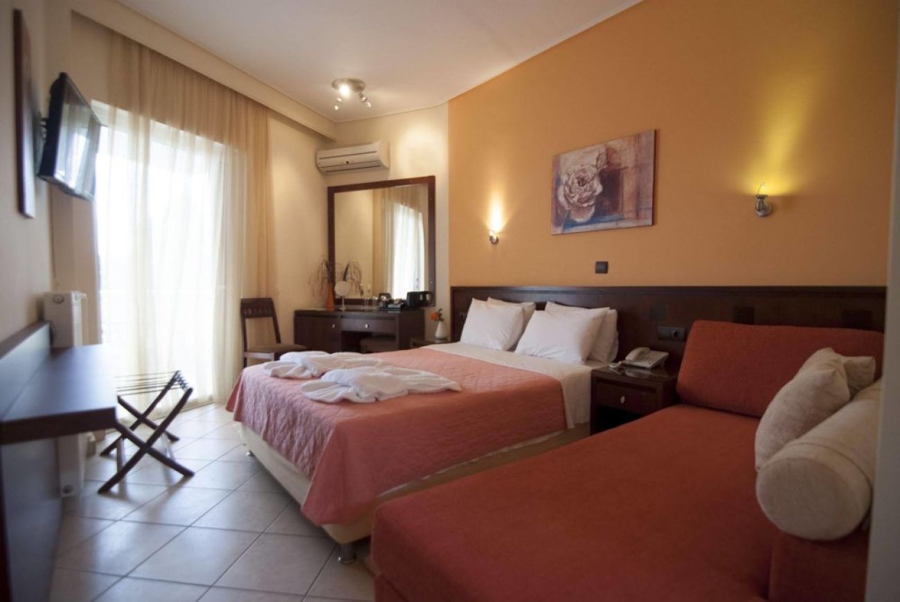 Almira Mare 4*