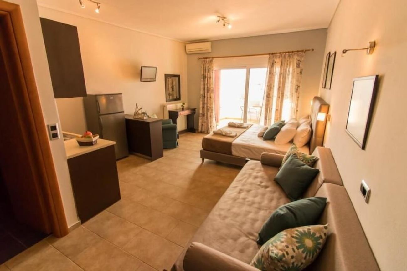 Evia Dream 3*