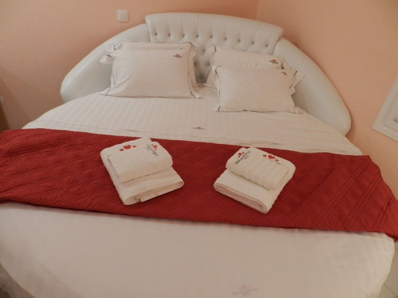 Dream Boutique Apartments 3*