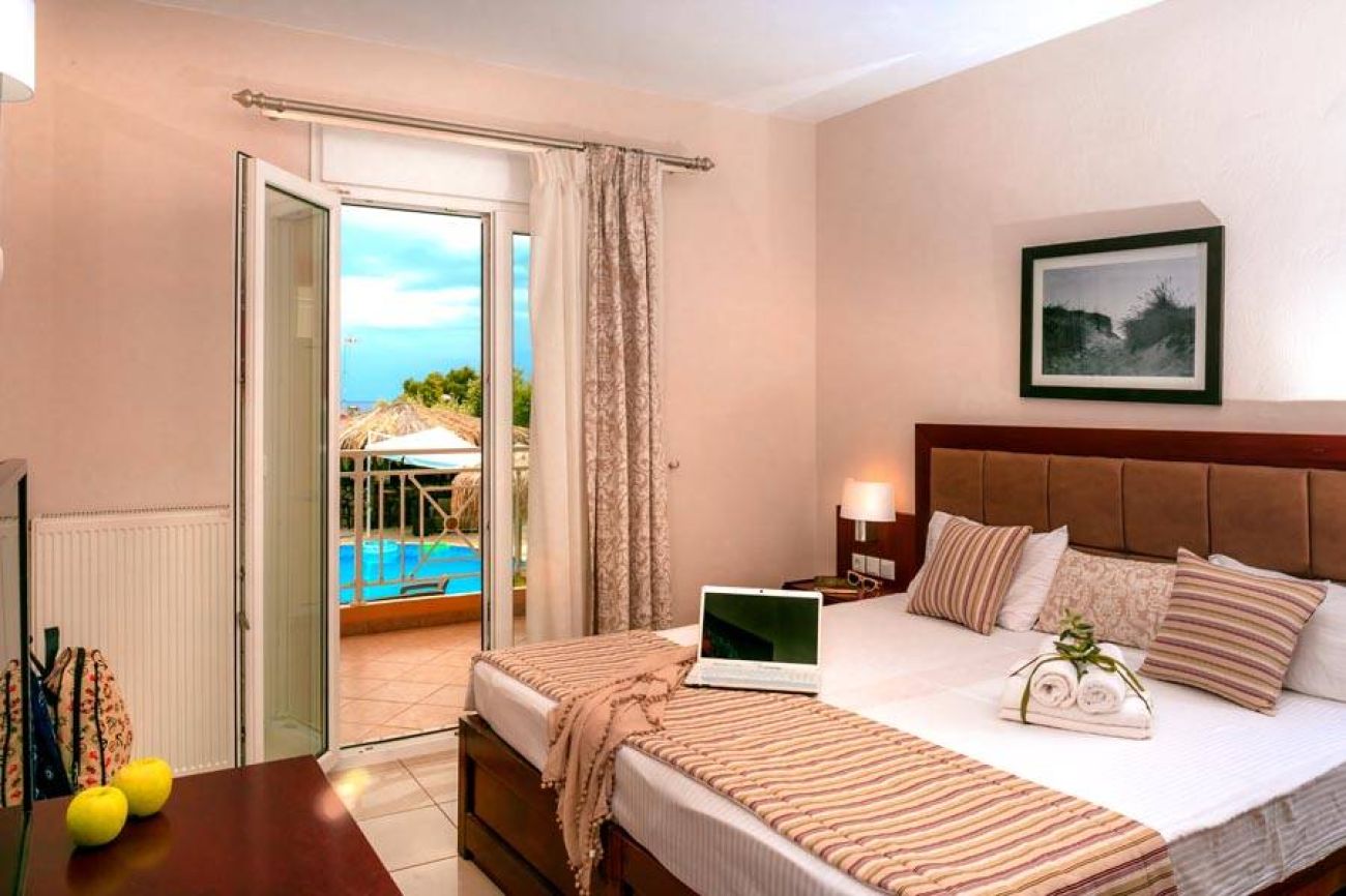 Potos Hotel 3*