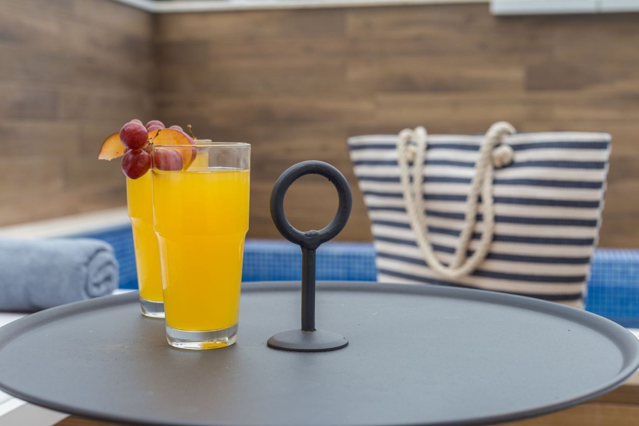 Mythic Summer Hotel 4*