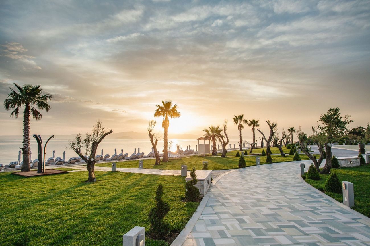 Blue Carpet Luxury Suites Halkidiki