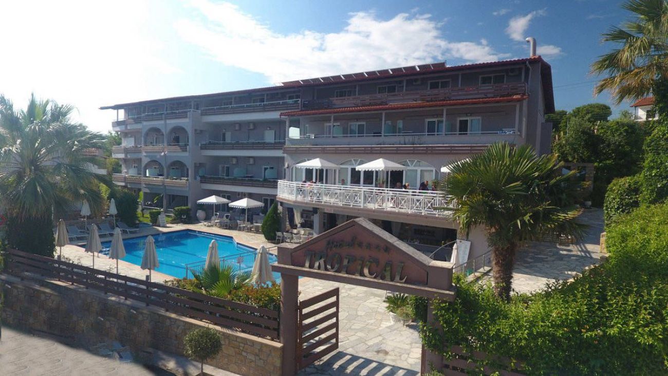 Tropical Hotel - Hanioti 4*