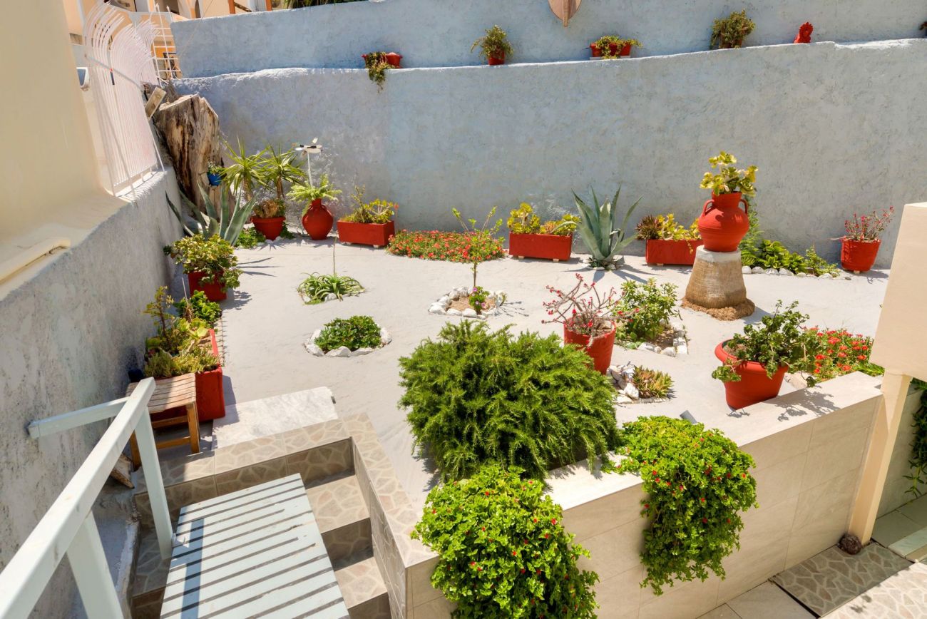 Akis Hotel Santorini 2*