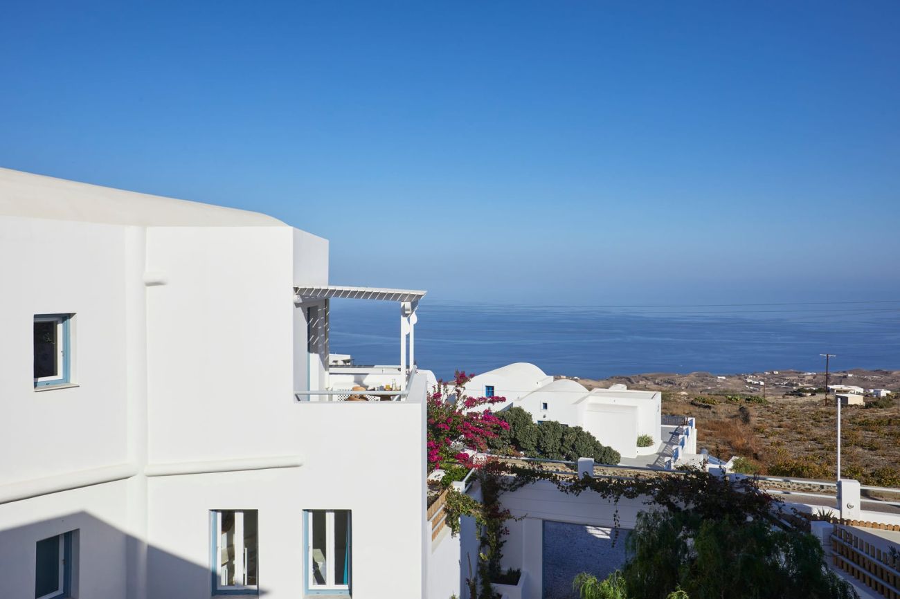 Athiri Santorini Family Friendly Hotel 3*