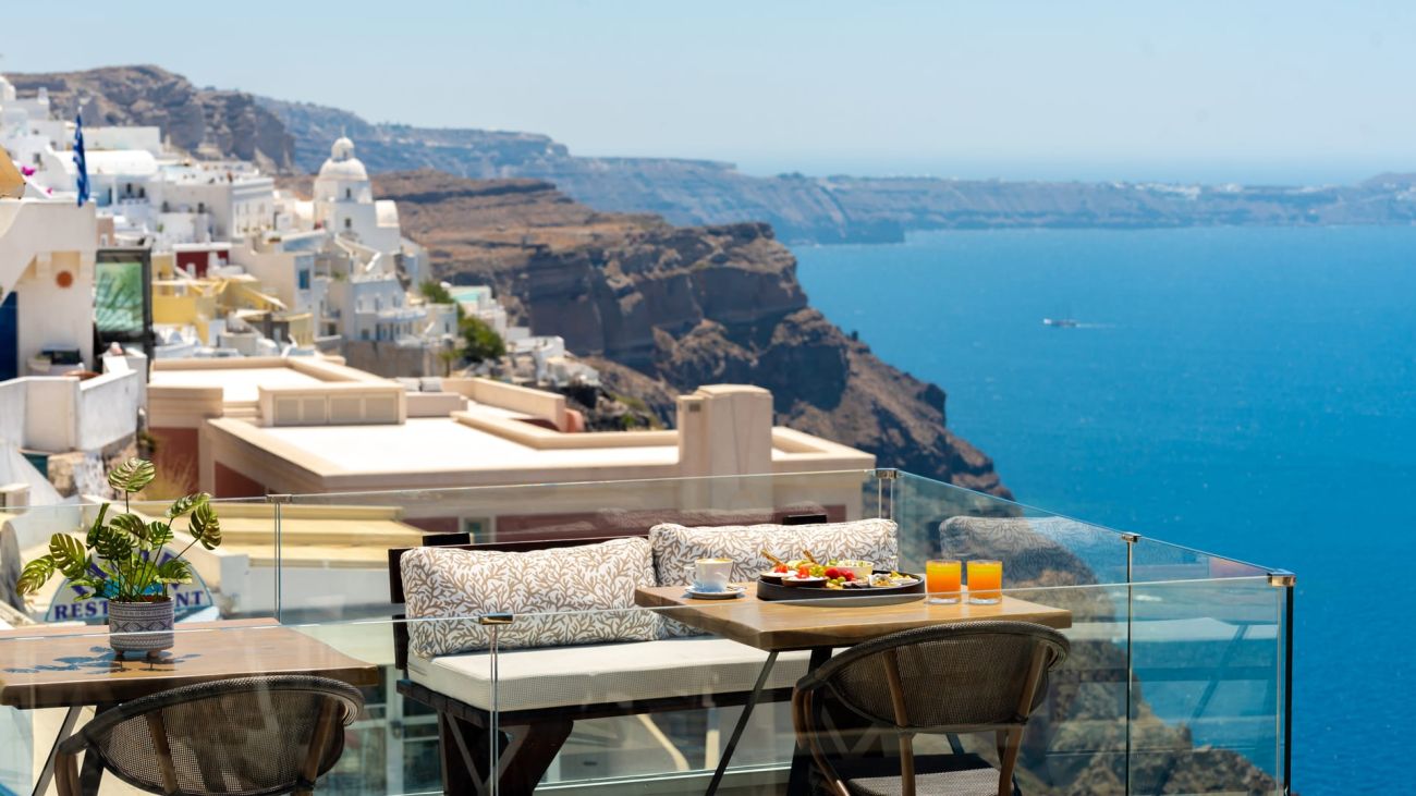 Daydream Luxury Suites Santorini 3*