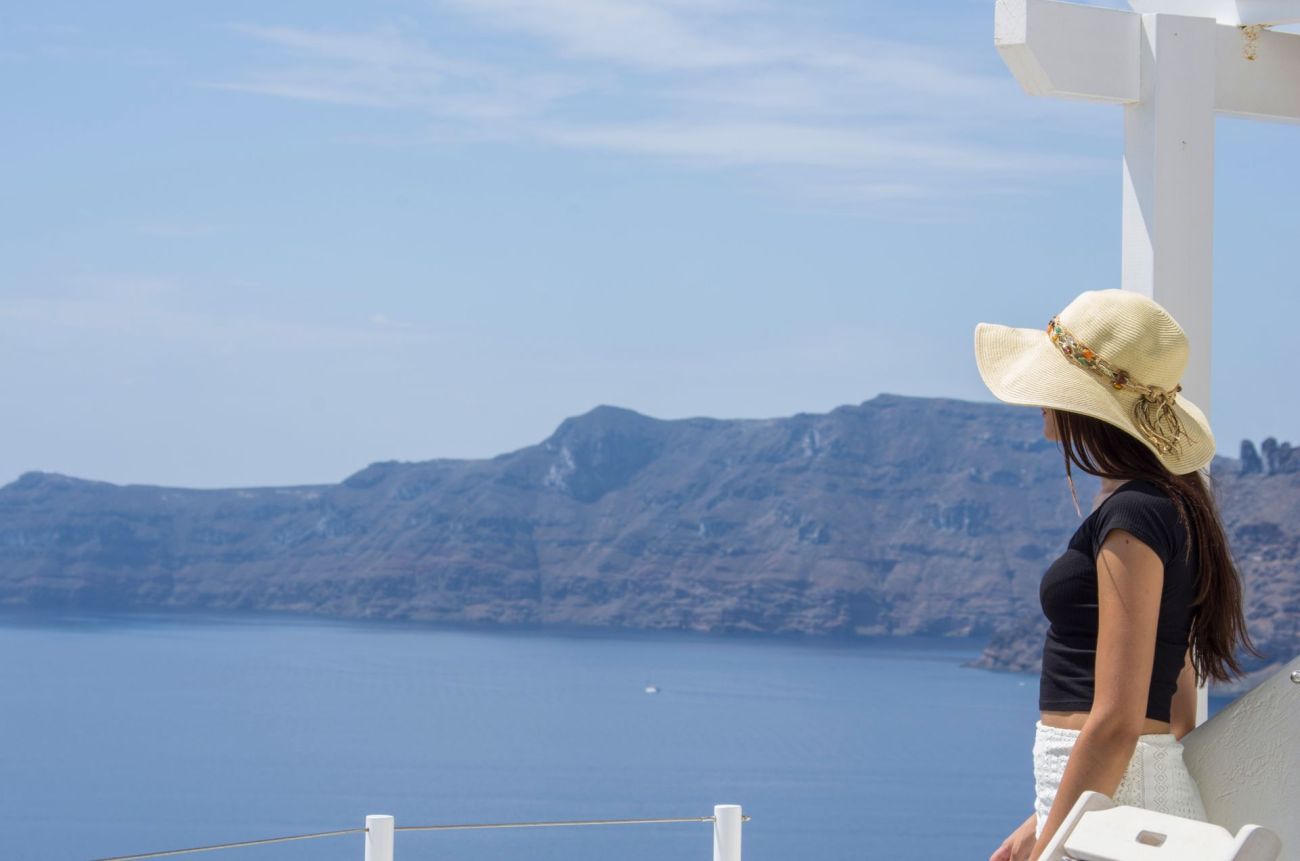 Ambition Suites Santorini 3*