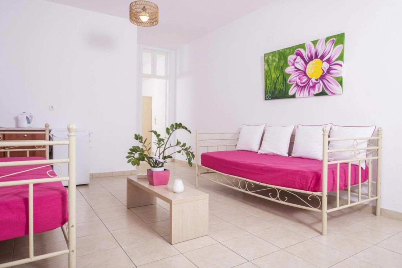 Bella Santorini 4*