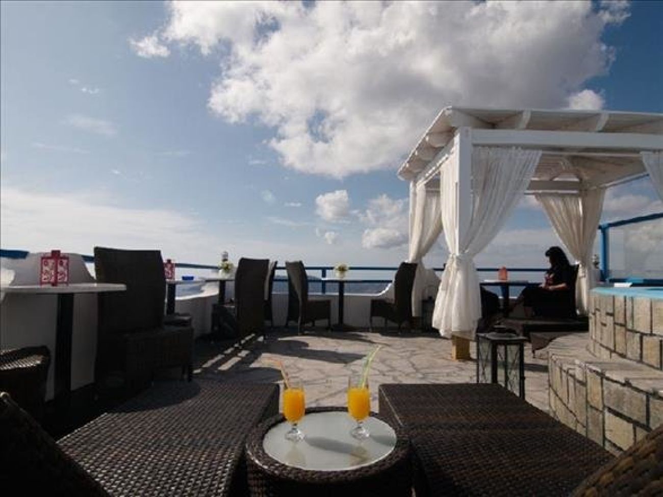 Kafieris Apartments - on the Cliff