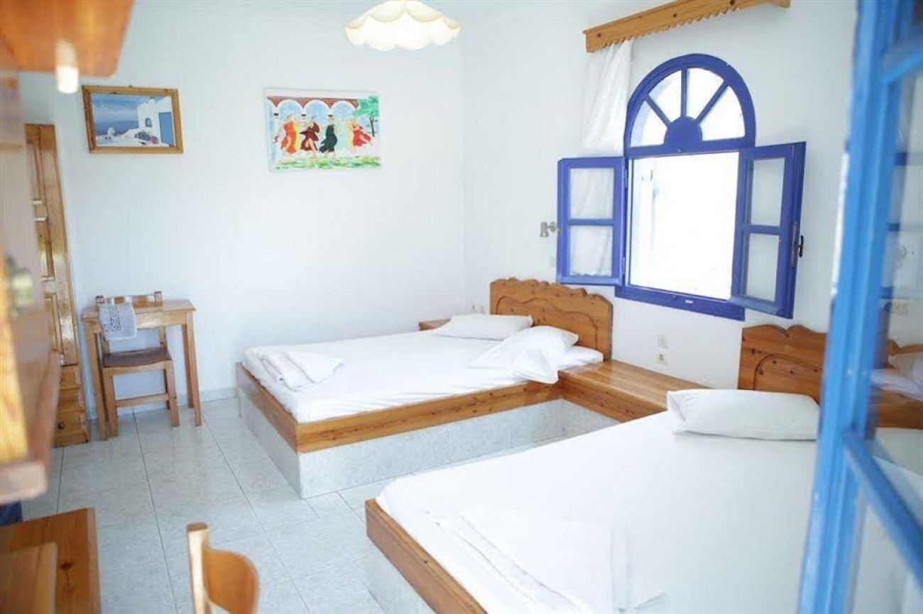 Porto Perissa 3*
