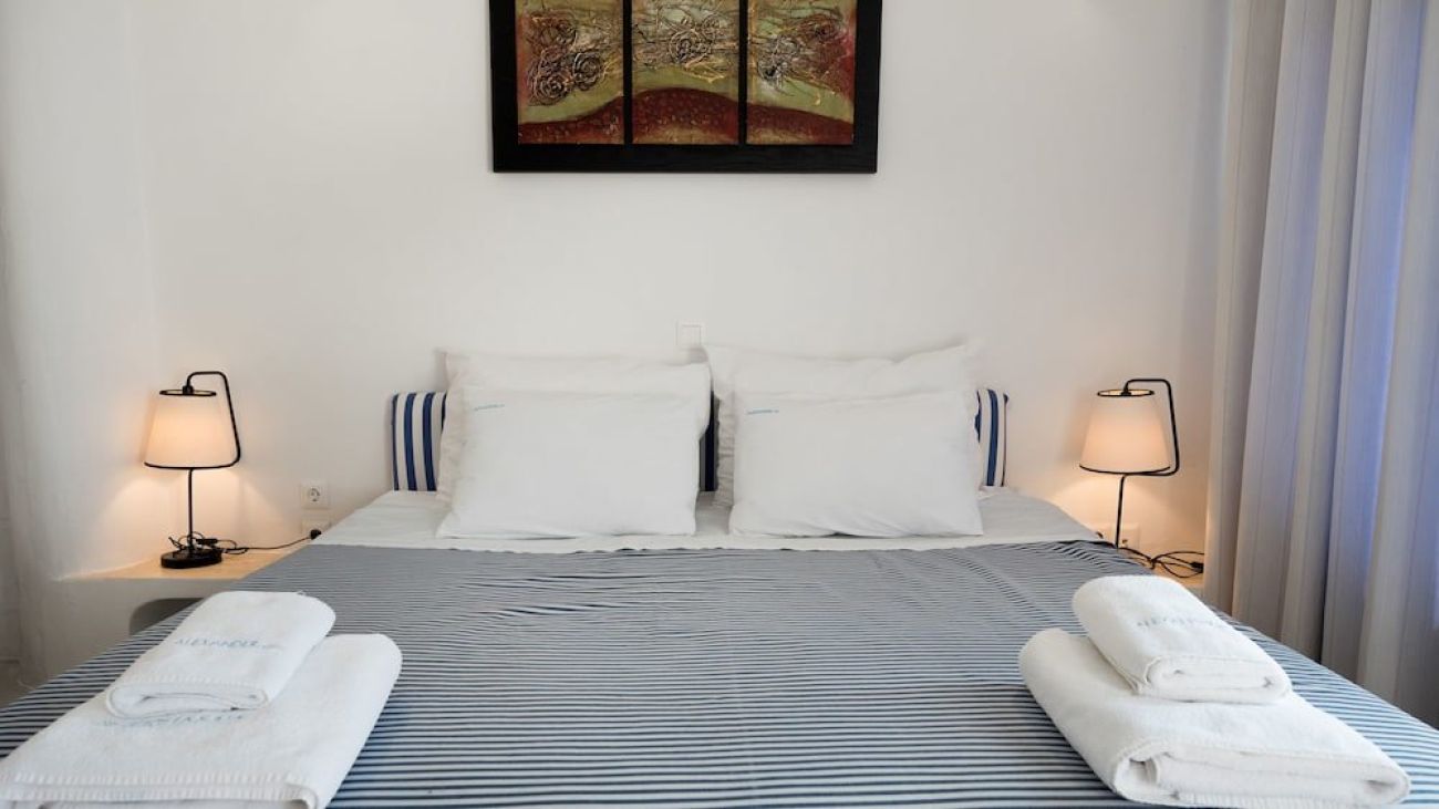 Alexander Villas 3*