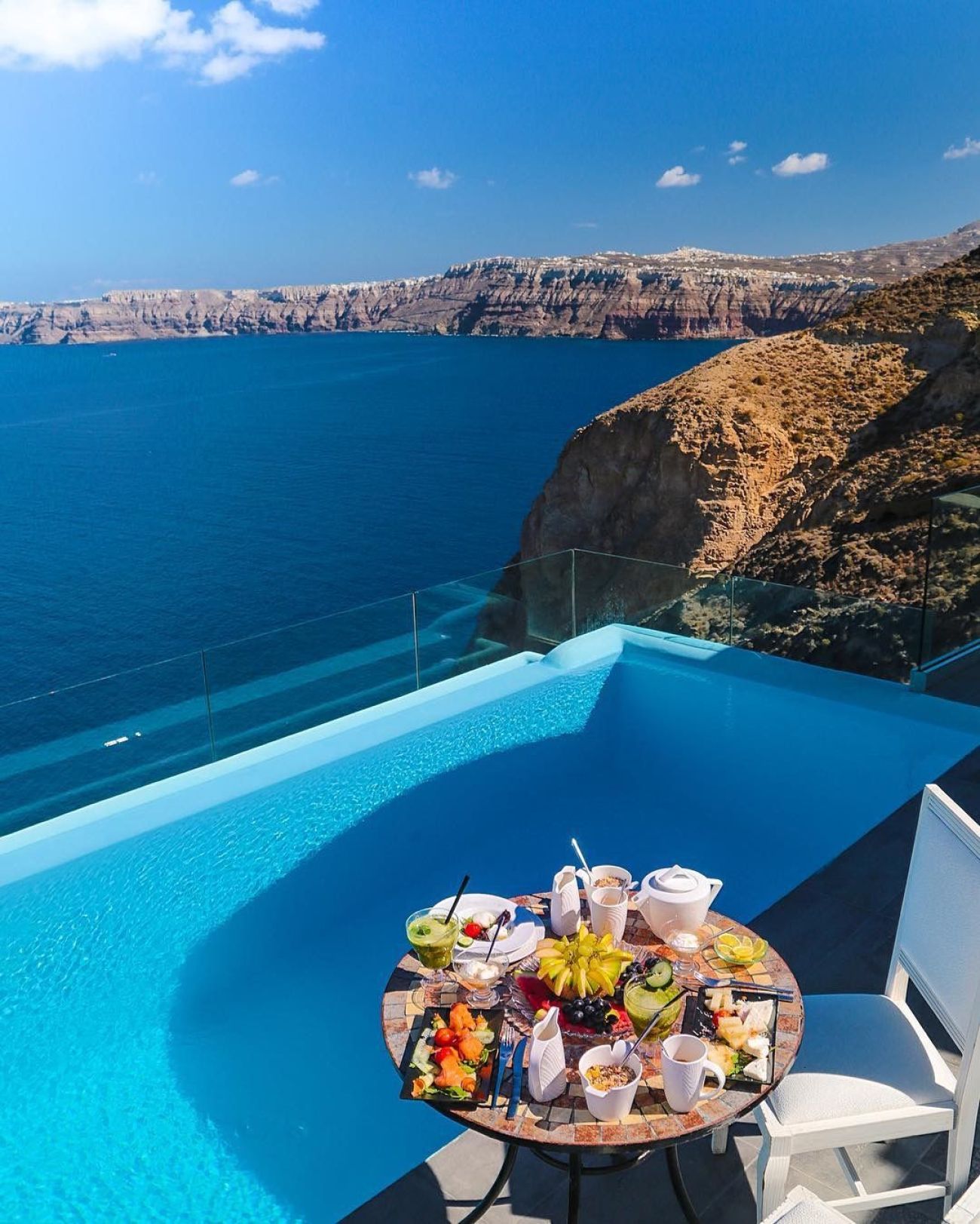 Astarte Suites Santorini 5*
