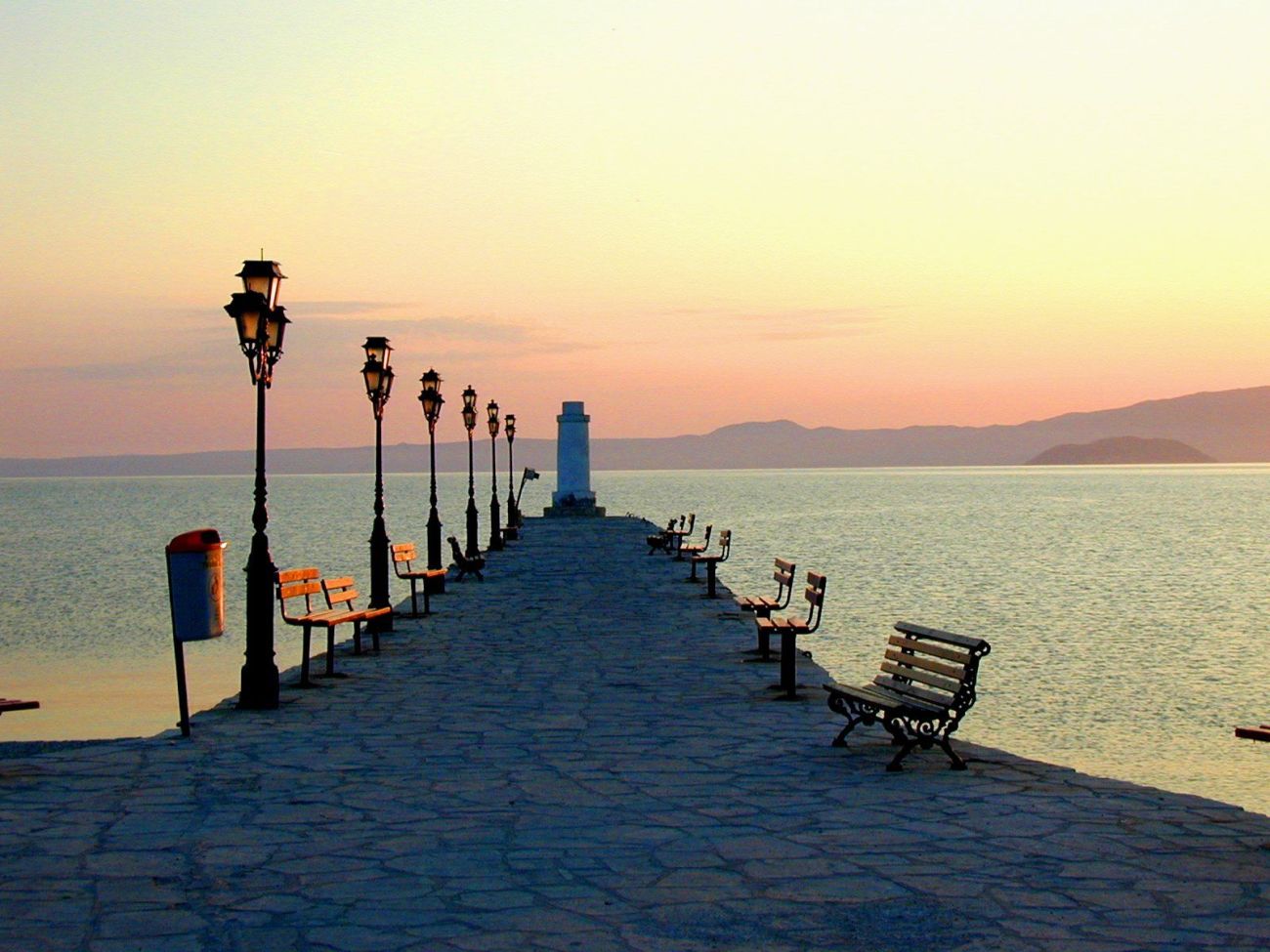 Pefki Deluxe Residence 5*