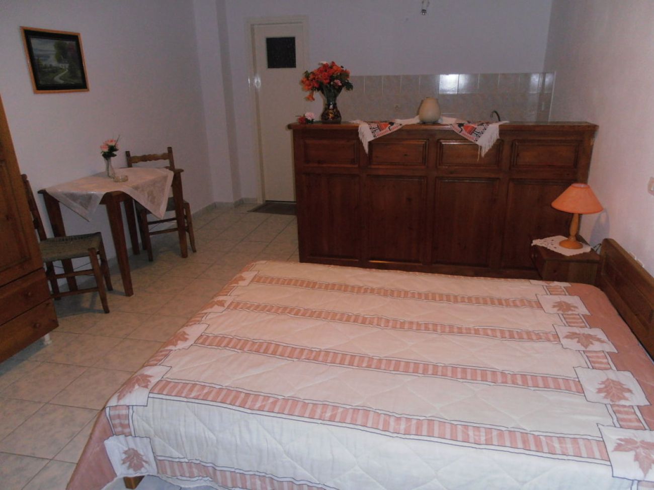Paradisos Oia 1*
