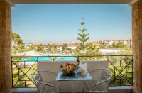Tresor Sousouras 4*