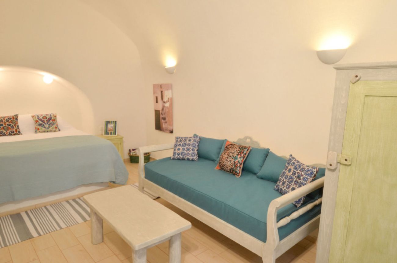 Villa Ariadni 3*