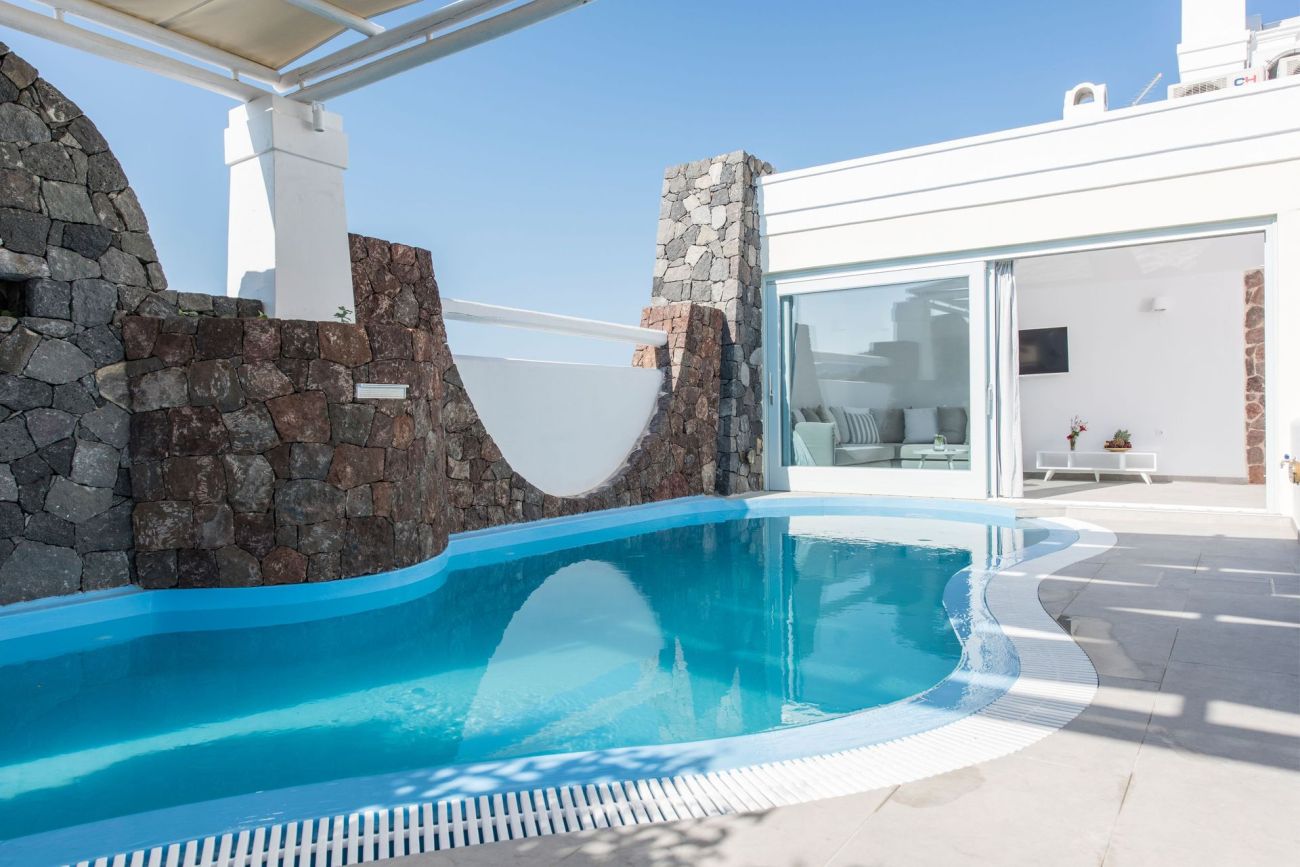 Secret Earth Villas Santorini 4*