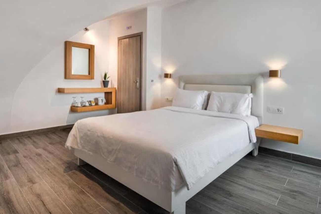 Thireas Hotel 4*