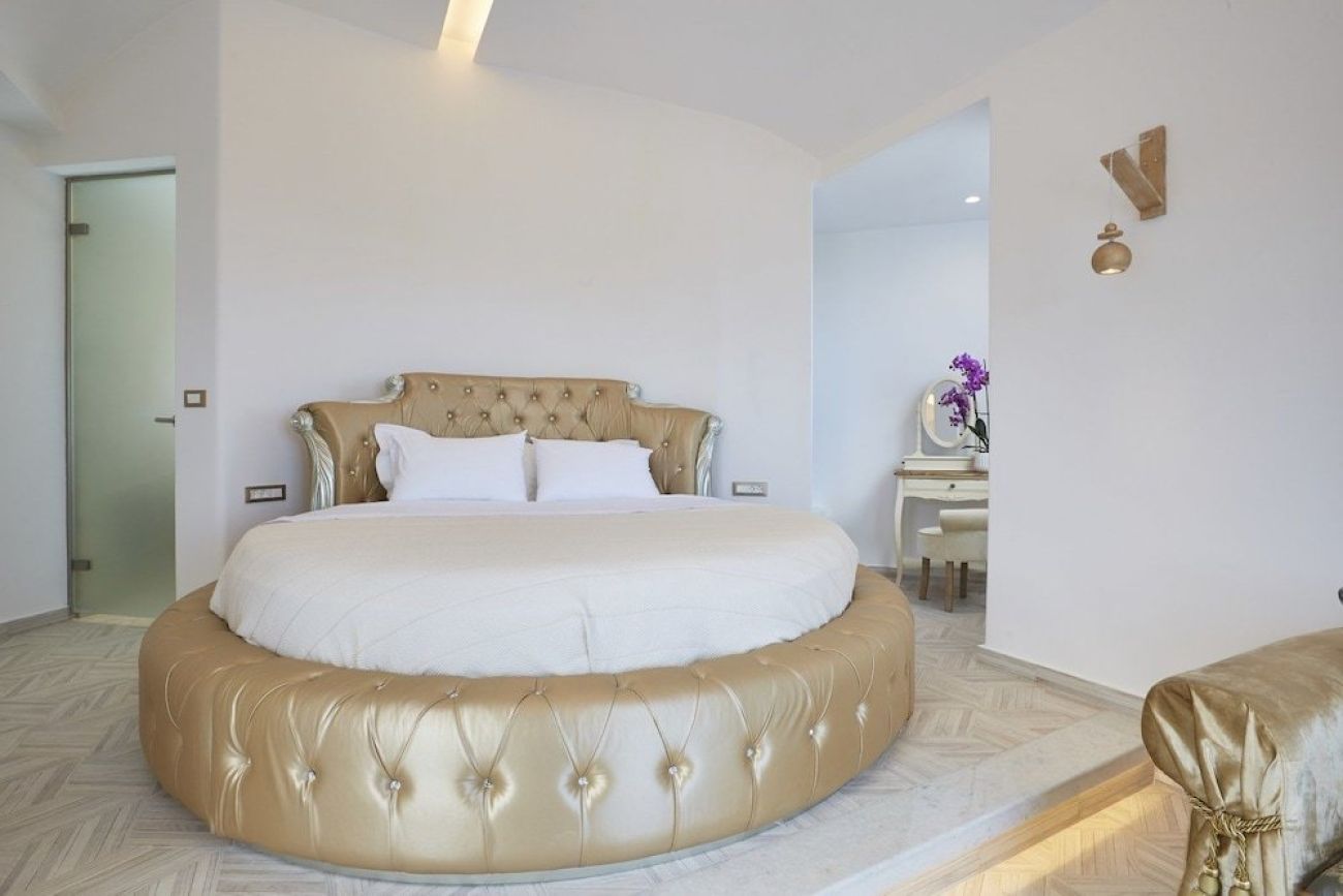 Margo Houses 4*
