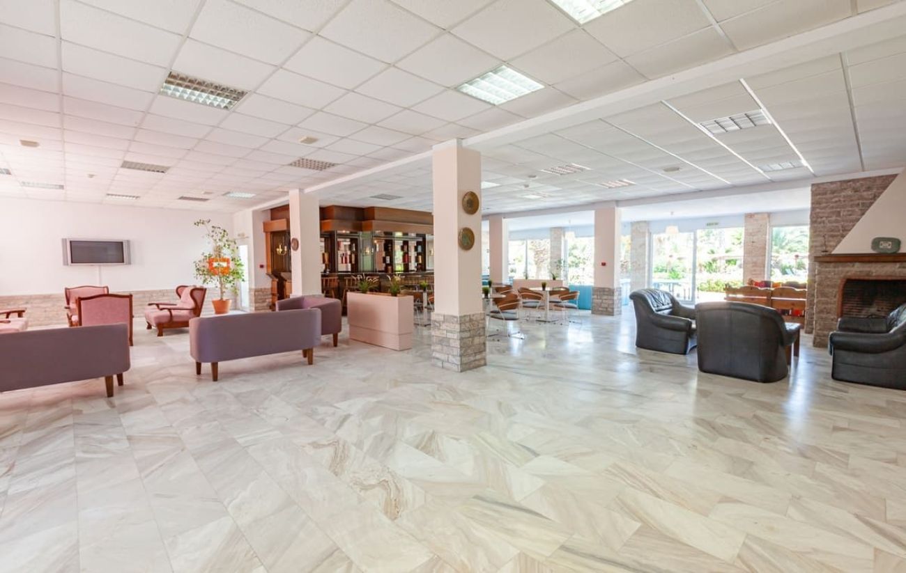 Tropical Hotel - Fourka 3*