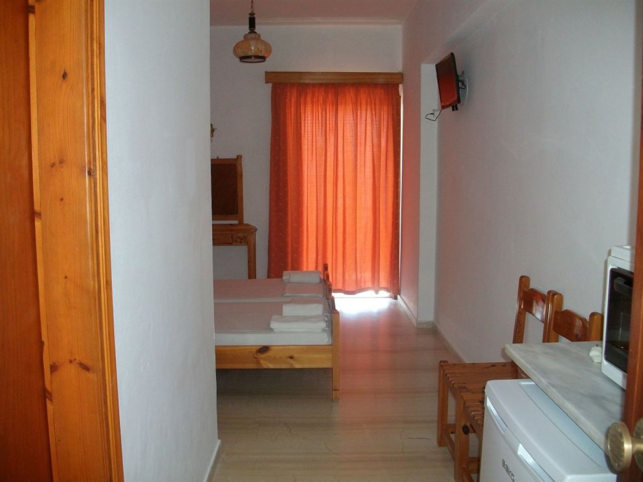 Aronis Apartments
