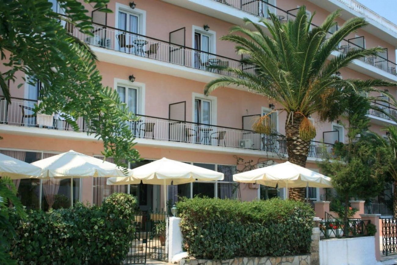 Aegli Hotel 2*